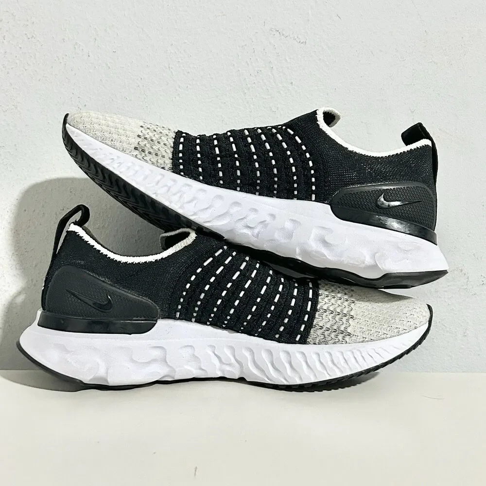 Nike Wmns React Phantom Run Flyknit 2 “Black White” Women’s Size 7 Running Shoes